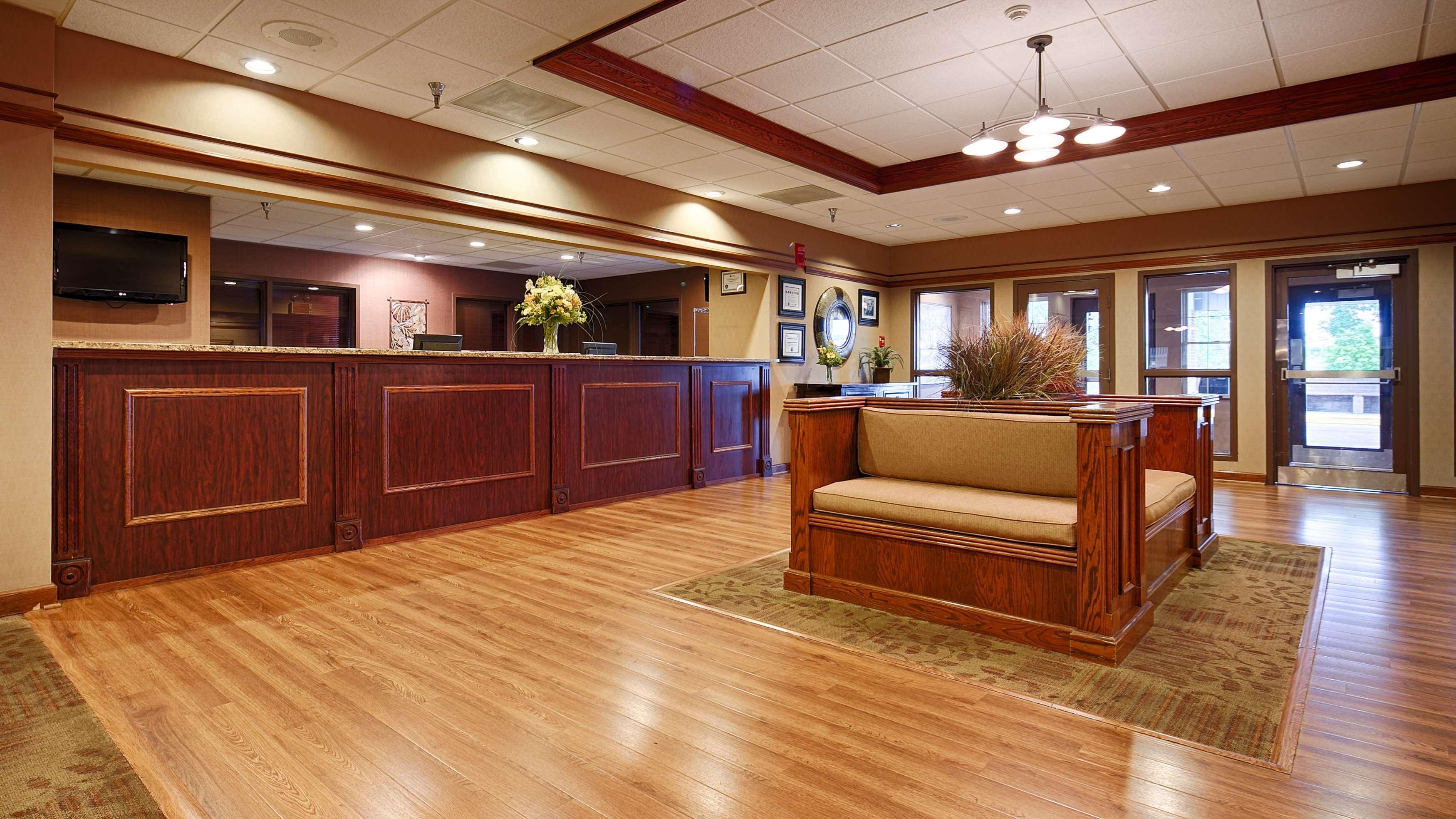 Best Western Plus Steeplegate Inn Дейвънпорт Екстериор снимка