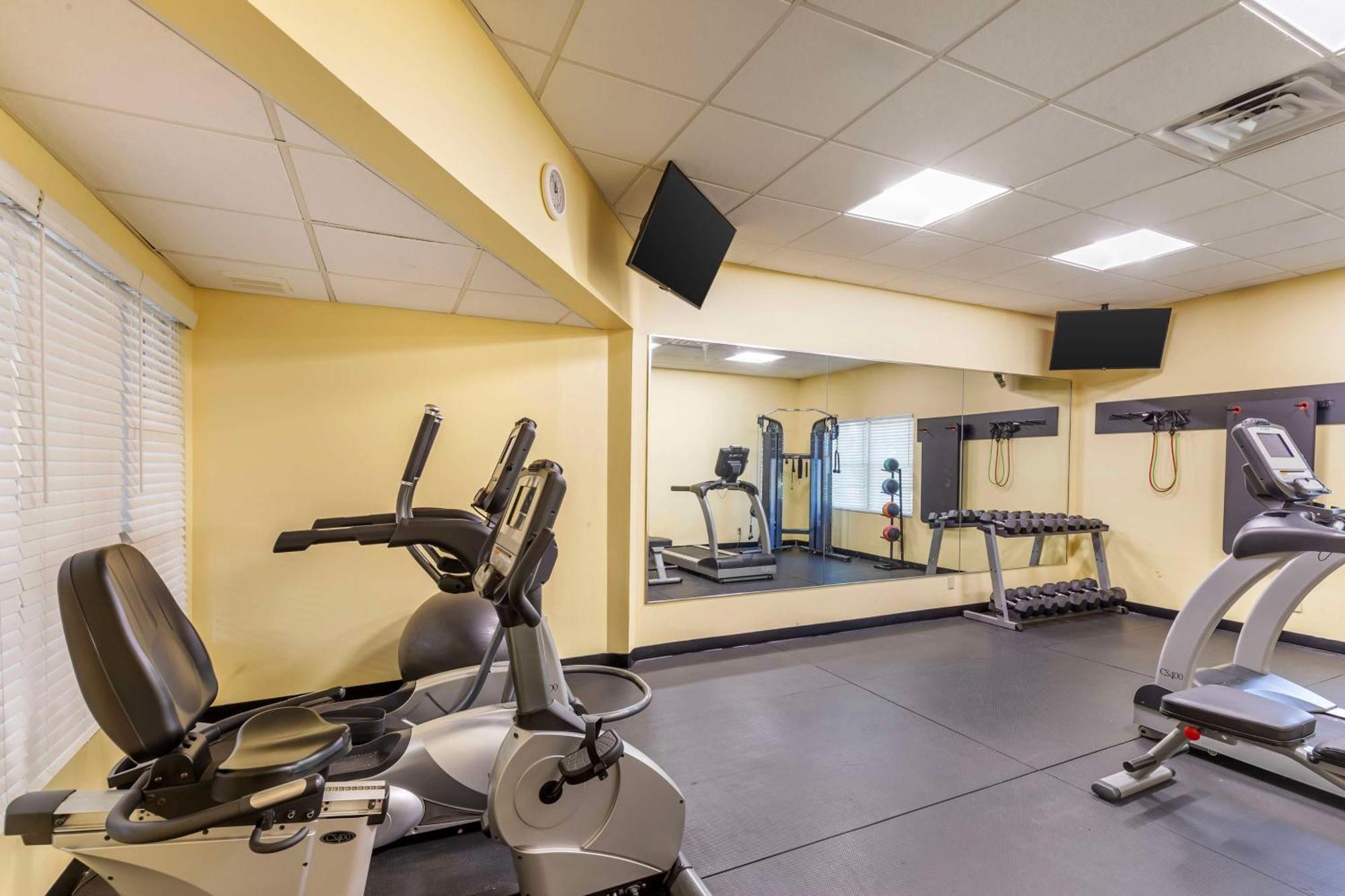 Best Western Plus Steeplegate Inn Дейвънпорт Екстериор снимка